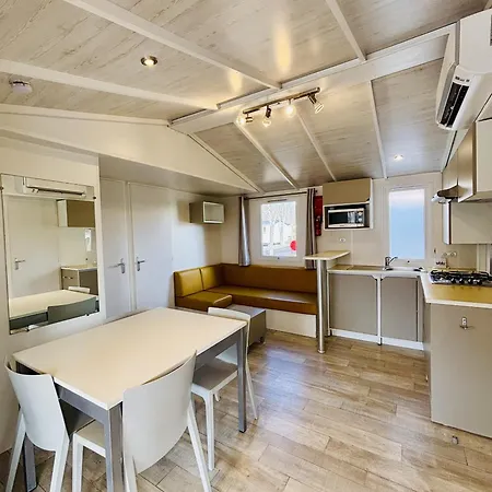 Le 510 Mobil-home Campsite *